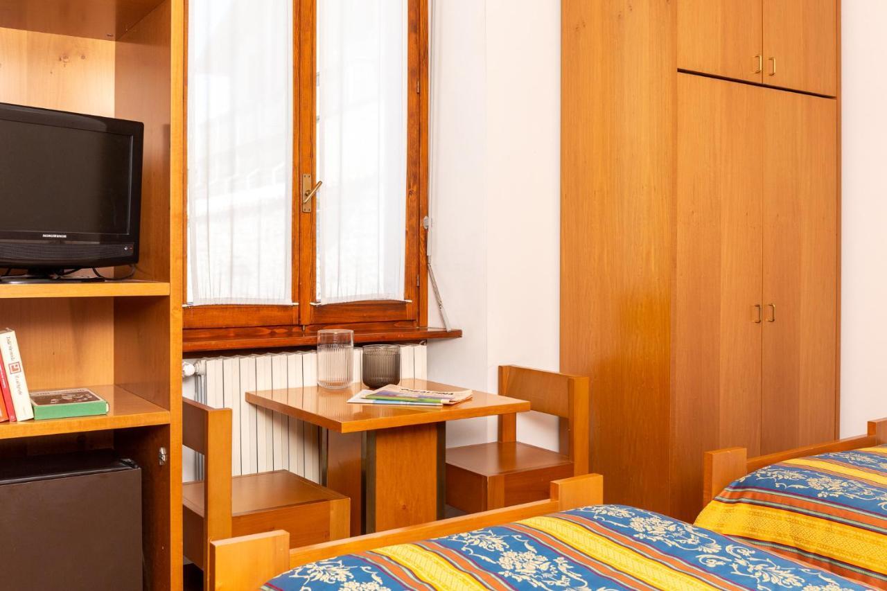 Albergo Sacro Monte Βαρέζε Εξωτερικό φωτογραφία